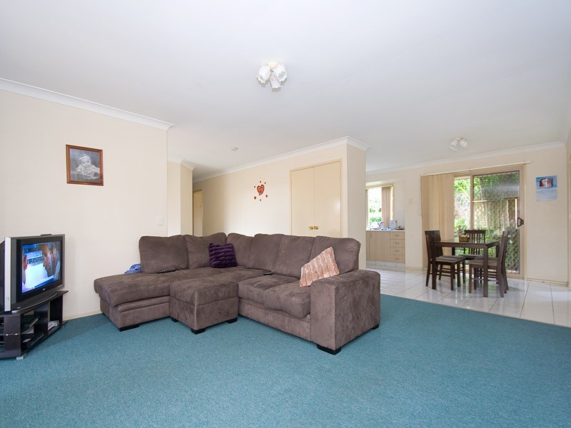 25 Victory Street, Raceview QLD 4305