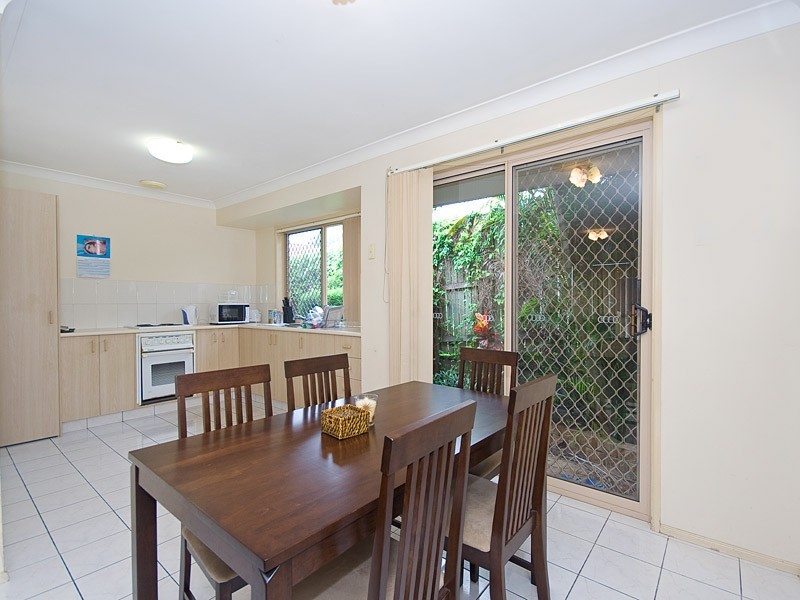 25 Victory Street, Raceview QLD 4305