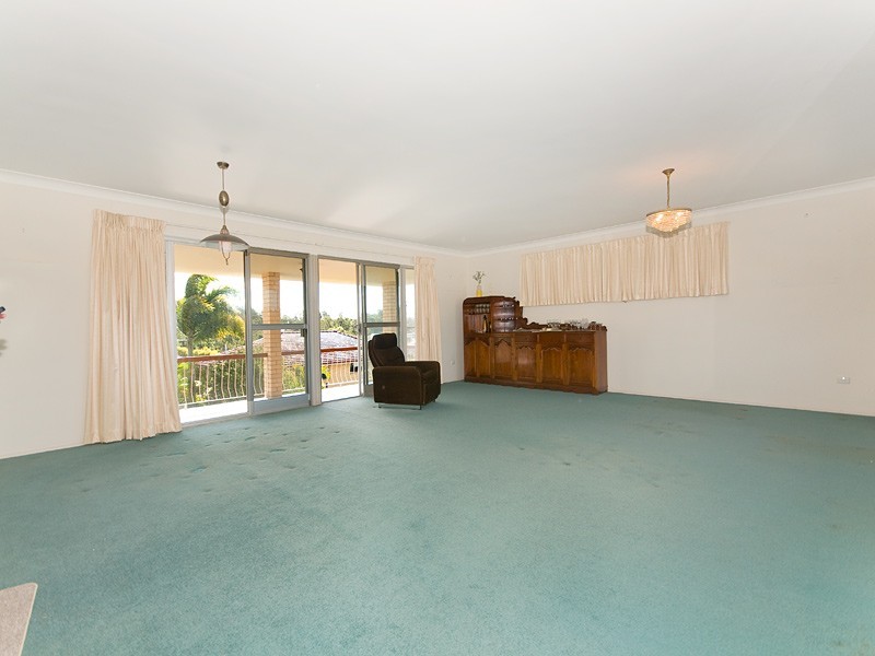 13 Raglass St, Everton Park QLD 4053