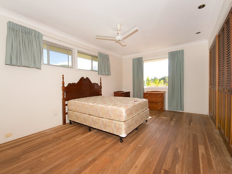 13 Raglass St, Everton Park QLD 4053