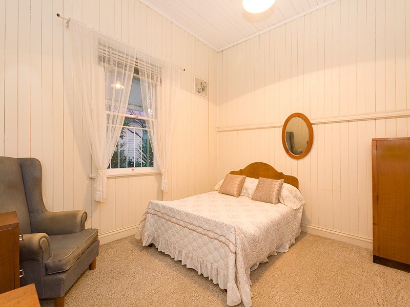 53 Raby Road, Coorparoo QLD 4151