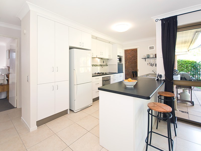 10 Kiama Crescent, Ferny Hills QLD 4055