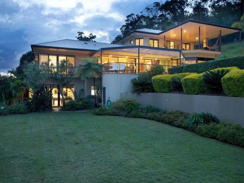 126 Buckingham Street, Ashgrove QLD 4060