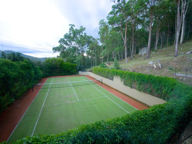 126 Buckingham Street, Ashgrove QLD 4060