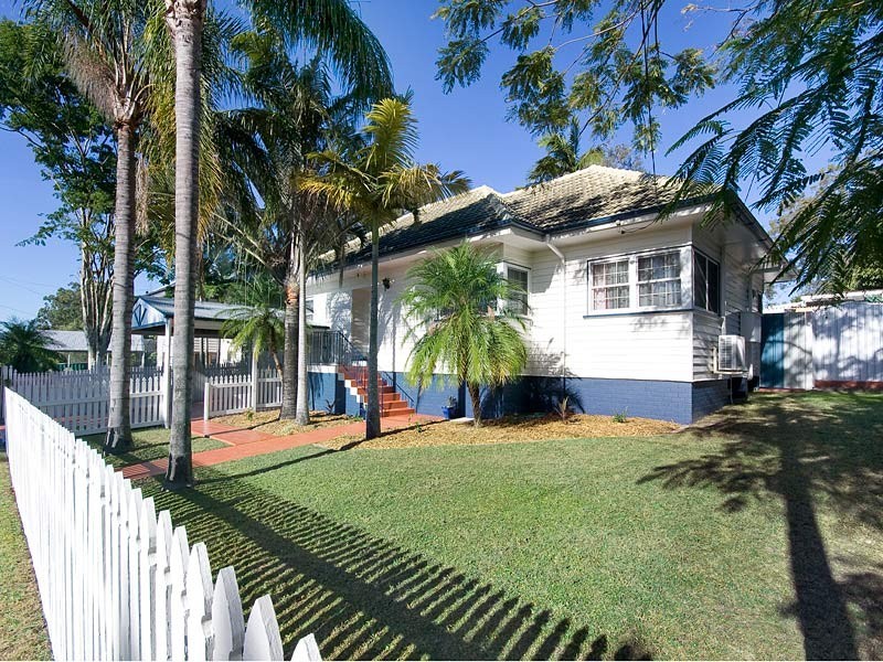 6 Sturt Street, Kedron QLD 4031