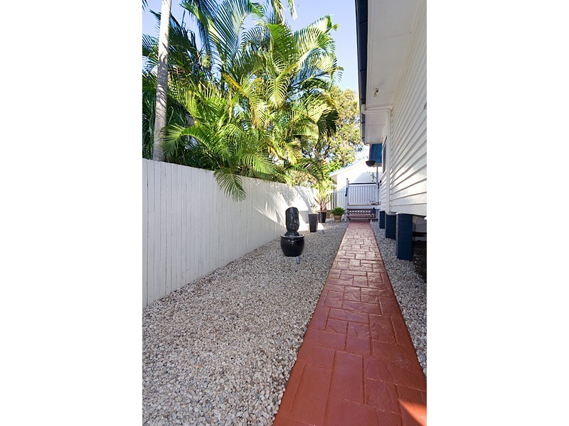 6 Sturt Street, Kedron QLD 4031