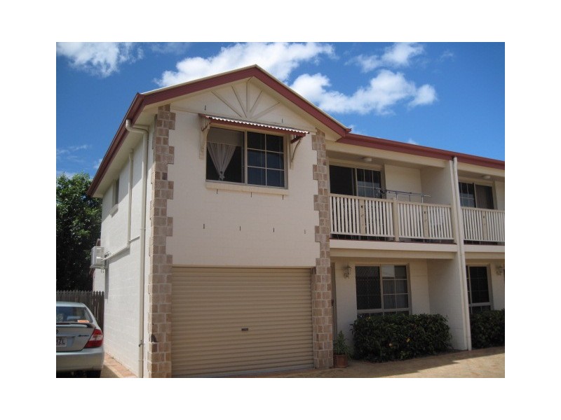 3/74 Newdegate Street, Greenslopes QLD 4120
