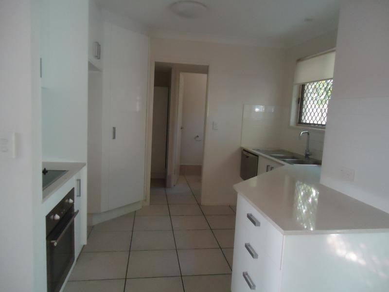 3/74 Newdegate Street, Greenslopes QLD 4120