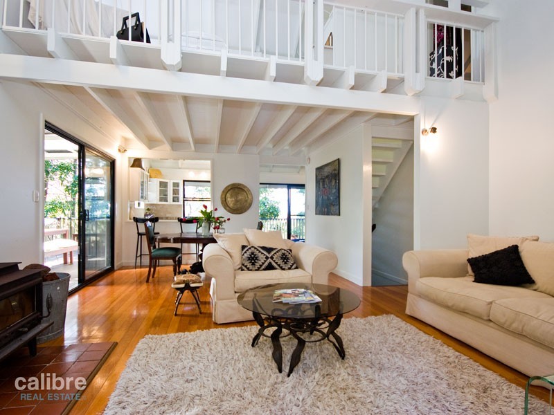 71 Forrester Terrace, Bardon QLD 4065