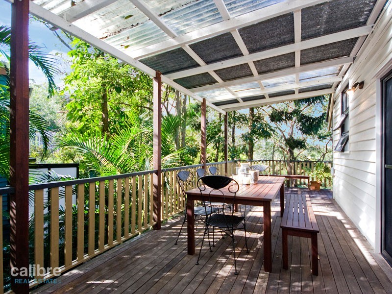 71 Forrester Terrace, Bardon QLD 4065