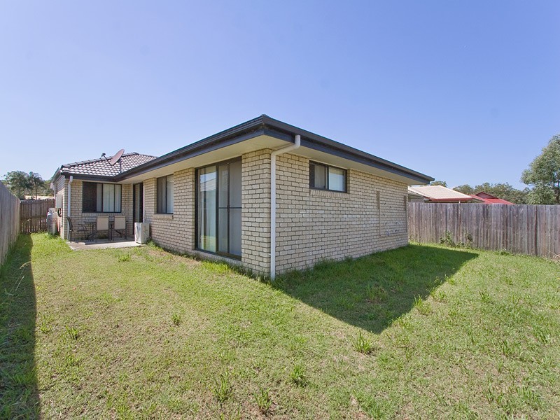 22 Griffen Place, Crestmead QLD 4132
