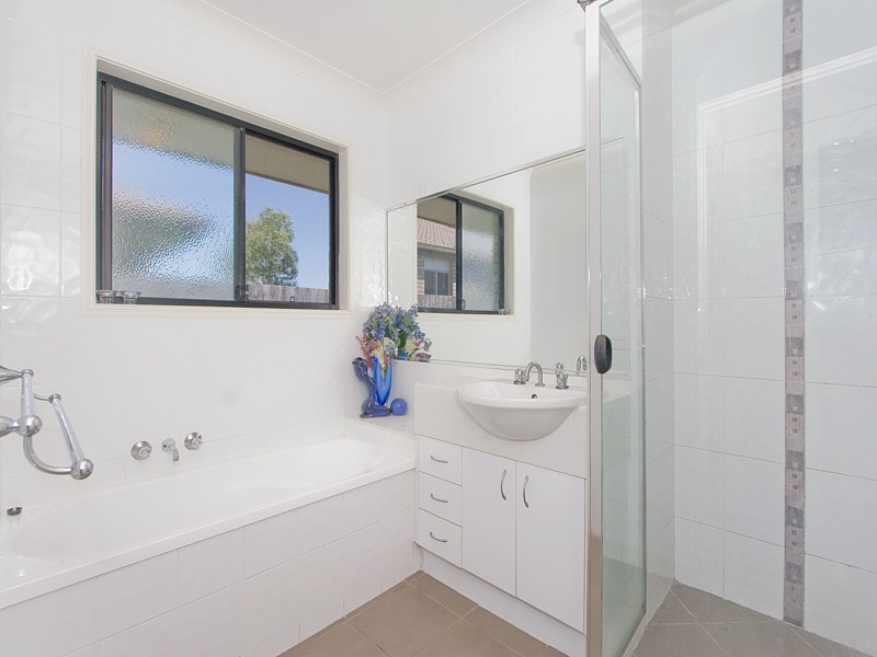 22 Griffen Place, Crestmead QLD 4132