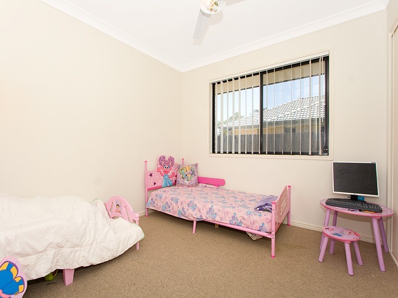 22 Griffen Place, Crestmead QLD 4132