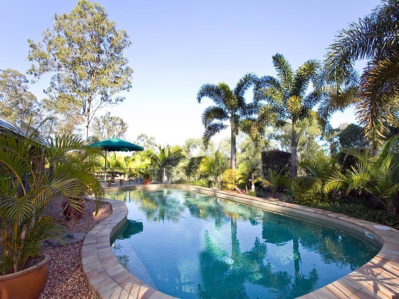 8 Frigo Court, Bunya QLD 4055