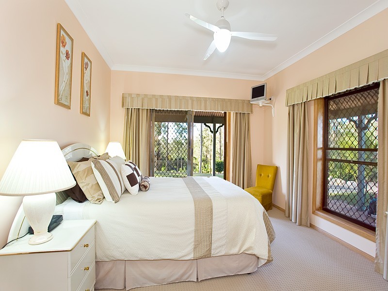 8 Frigo Court, Bunya QLD 4055