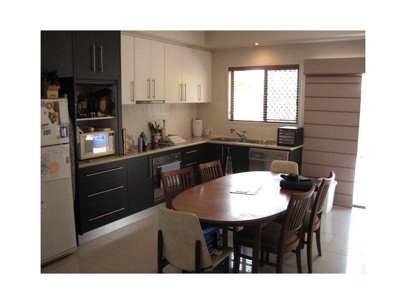 2/22 Gordon Parade, Everton Park QLD 4053