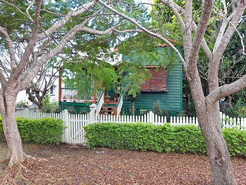 22 Cramb Street, Eastern Heights QLD 4305