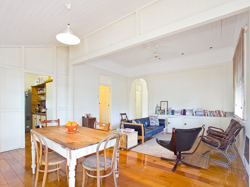 22 Cramb Street, Eastern Heights QLD 4305