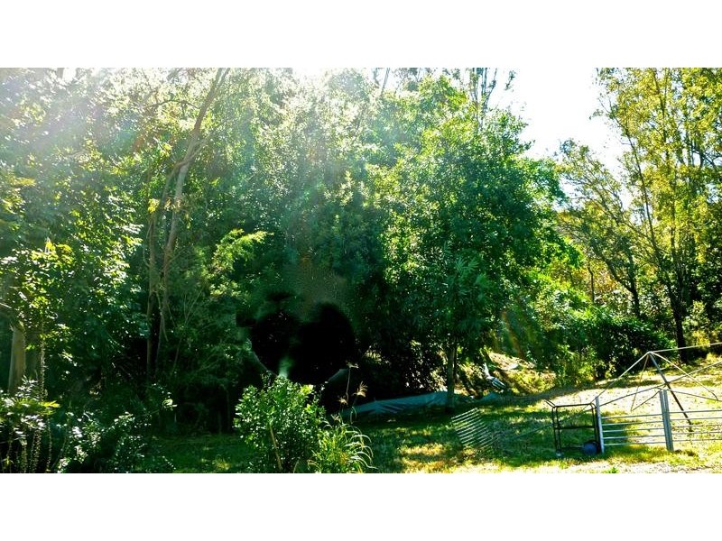109A Pine Mountain Rd, Brassall QLD 4305