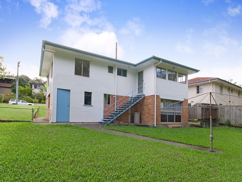 37 Hillock Street, Coorparoo QLD 4151
