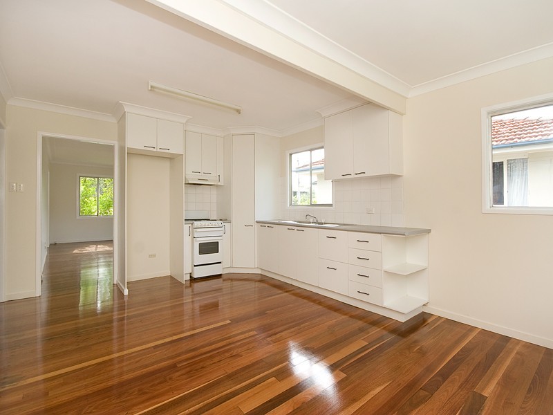 37 Hillock Street, Coorparoo QLD 4151