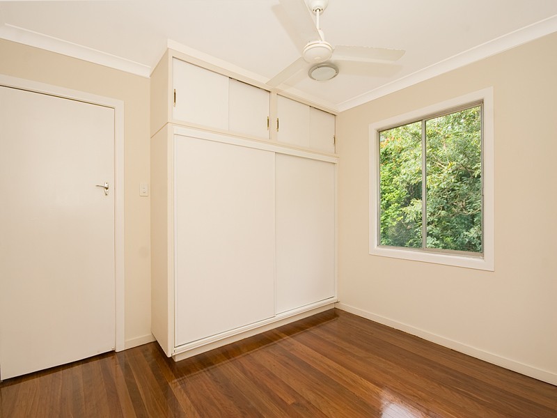 37 Hillock Street, Coorparoo QLD 4151