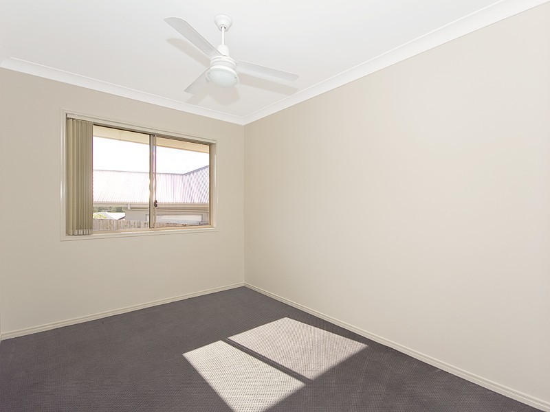 9 Tewantin Way, Waterford QLD 4133