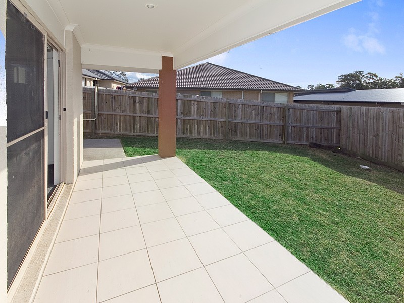 9 Tewantin Way, Waterford QLD 4133