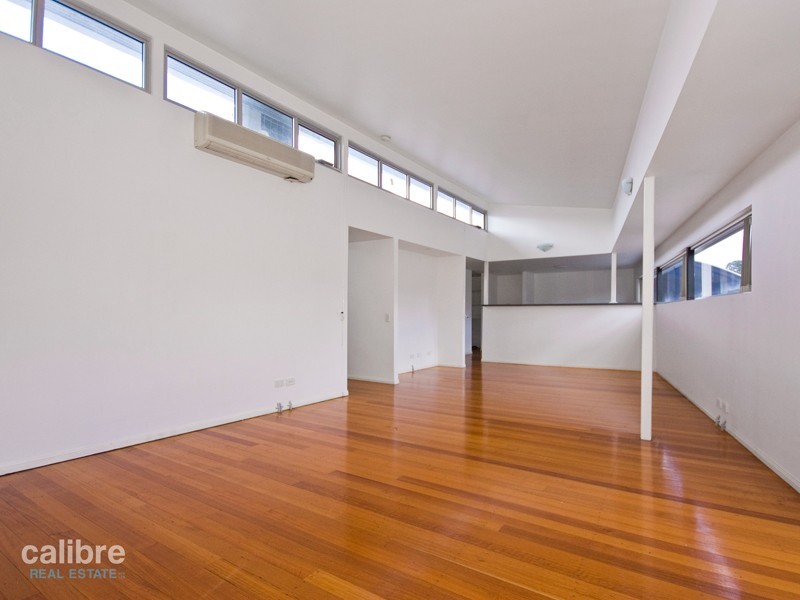 28 Gladstone Road, Highgate Hill QLD 4101