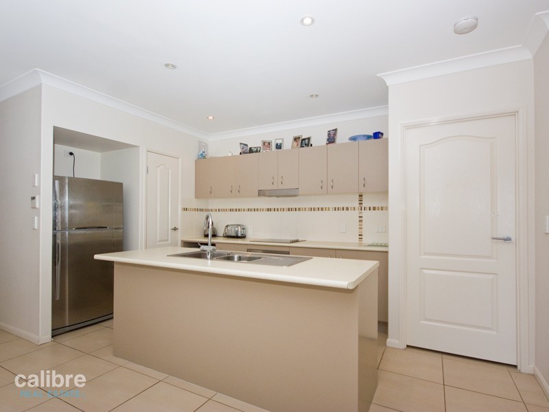 6 Jodie Ct, Bracken Ridge QLD 4017