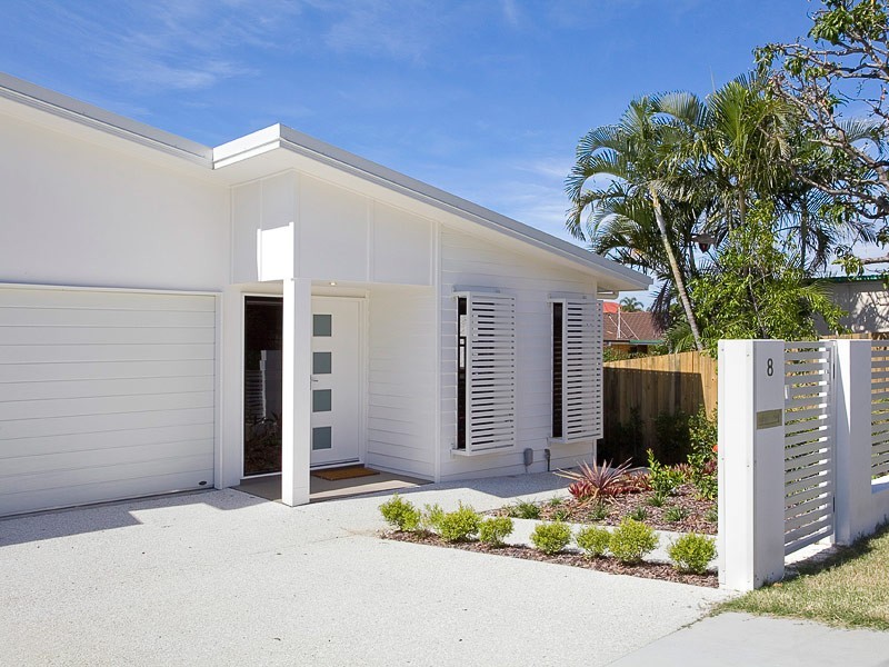 8 Huxley Ave, Alderley QLD 4051