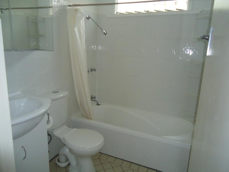 73 Haig Road, Auchenflower QLD 4066