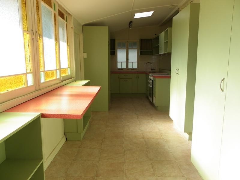 8 High Street, Ebbw Vale QLD 4304