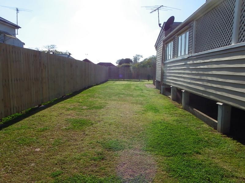 8 High Street, Ebbw Vale QLD 4304