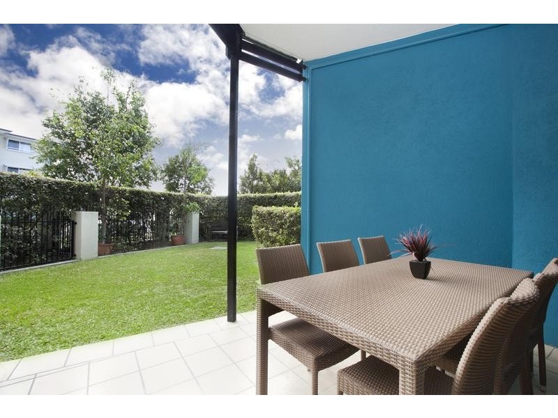 2/23 Dwyer Street, Nundah QLD 4012