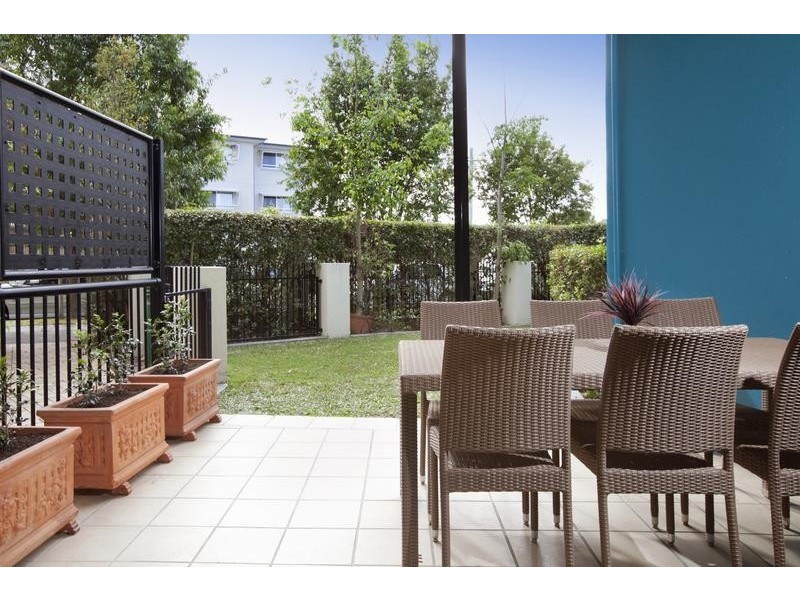 2/23 Dwyer Street, Nundah QLD 4012
