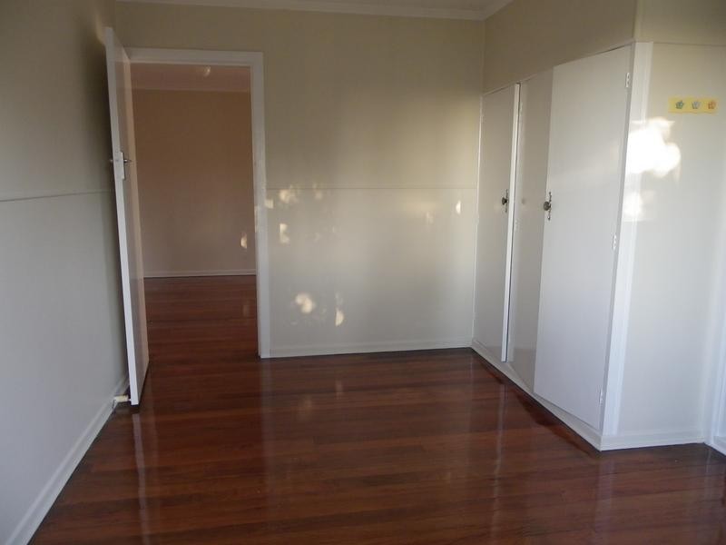 4/11 Henry Street, Greenslopes QLD 4120