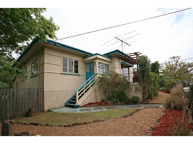 34 Cyprus Street, North Ipswich QLD 4305