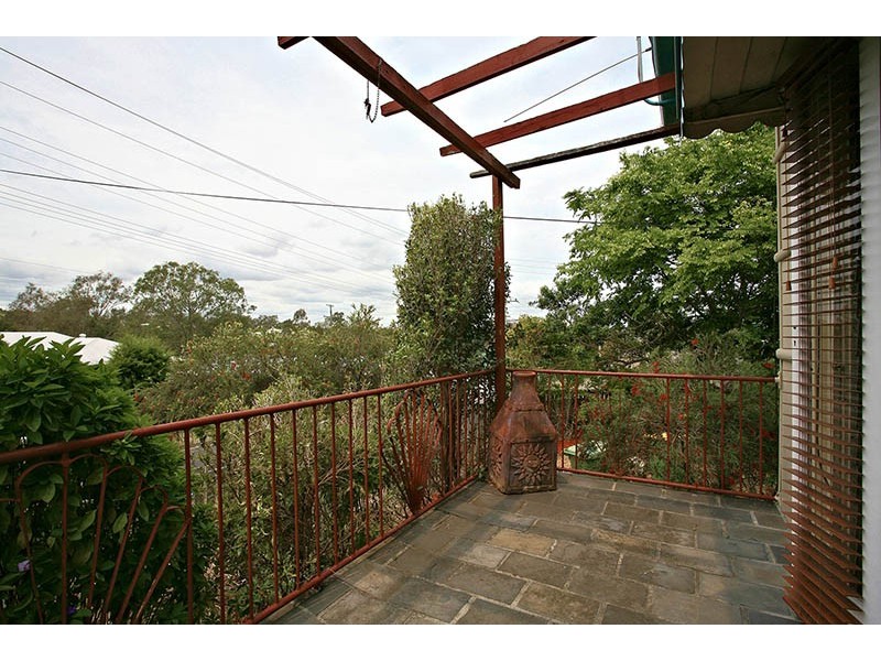 34 Cyprus Street, North Ipswich QLD 4305