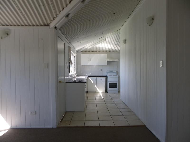 19 North Station Road, North Booval QLD 4304