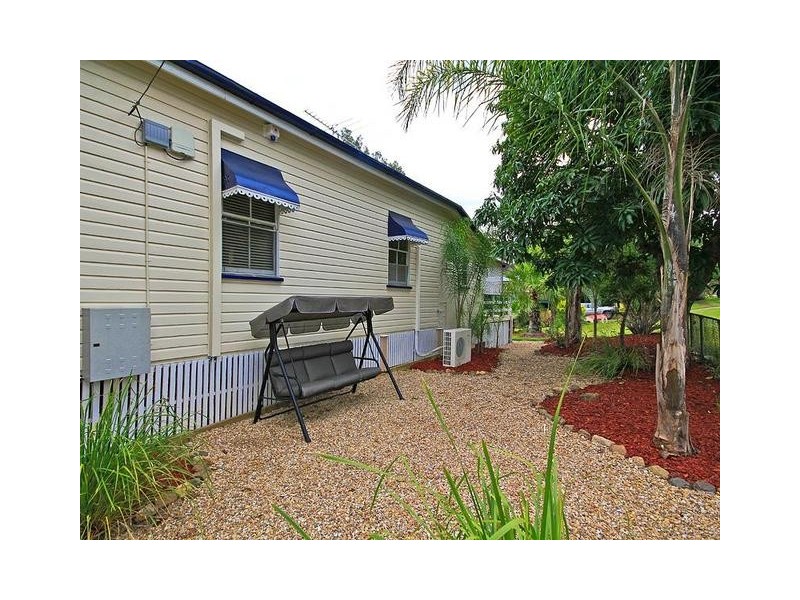 82 Hill Street, North Ipswich QLD 4305