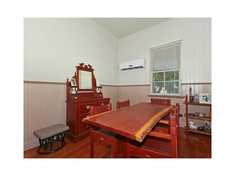 82 Hill Street, North Ipswich QLD 4305