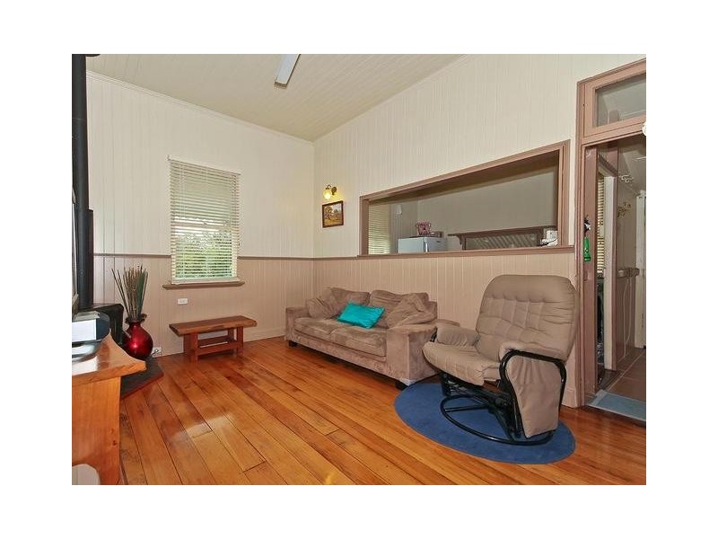 82 Hill Street, North Ipswich QLD 4305