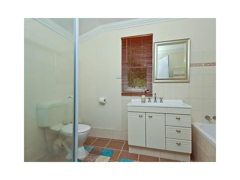 82 Hill Street, North Ipswich QLD 4305