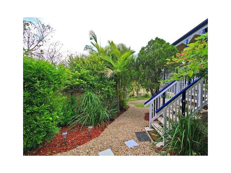 82 Hill Street, North Ipswich QLD 4305
