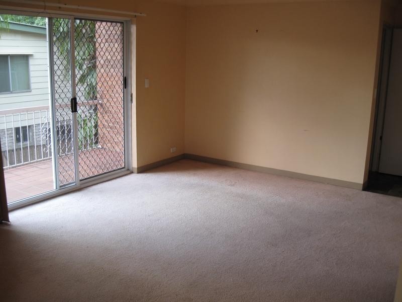 1/34 Baron Street, Greenslopes QLD 4120