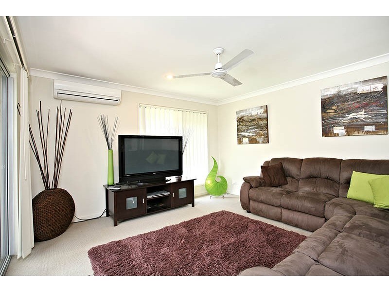 14 Hazelwood Court, Flinders View QLD 4305