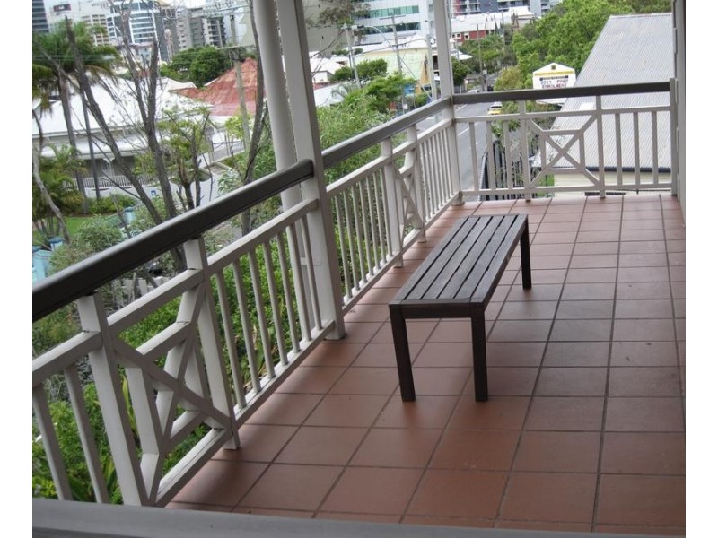 8/142 St Pauls Terrace, Spring Hill QLD 4000