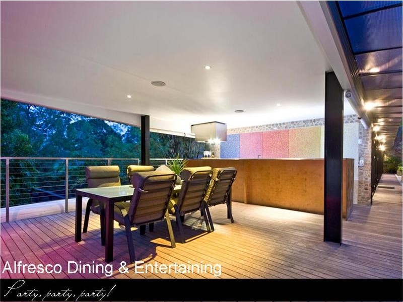 33 Ashbourne Street, Ashgrove QLD 4060