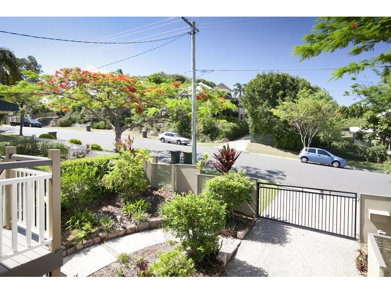 135 Fifth Avenue, Windsor QLD 4030